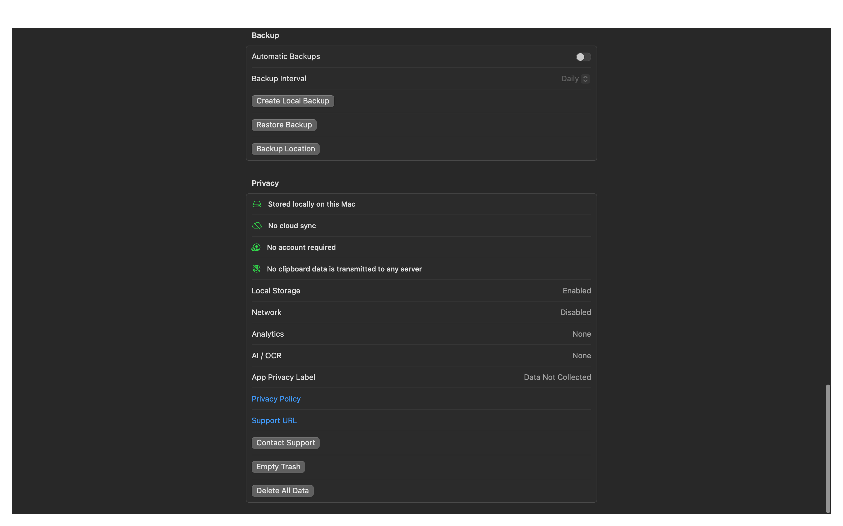 MainClip local backup and privacy settings. The privacy statements shown apply to the Mac app.